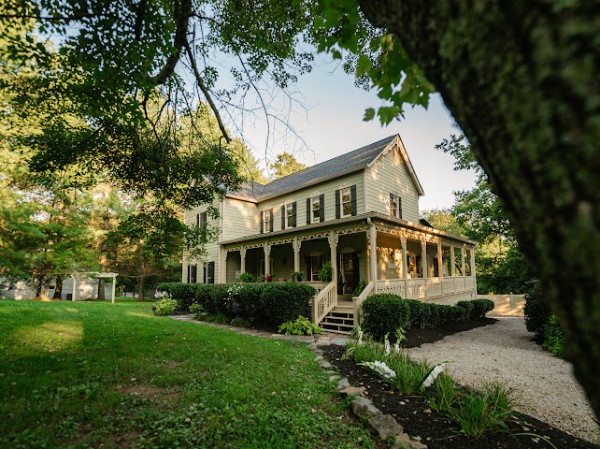Exterior of 4307 Old Hillsboro Road in Franklin